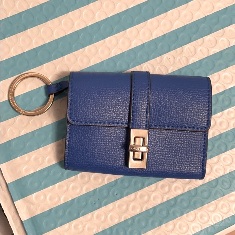 Henri Bendel West 57th Coin Holder